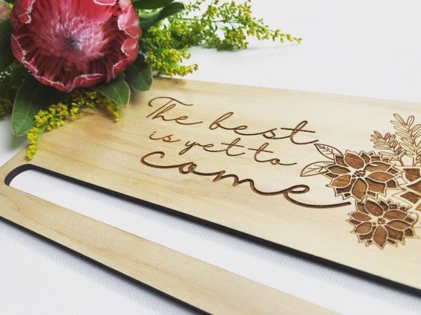 The Best is Yet to Come Fibre Hanger - Image 3